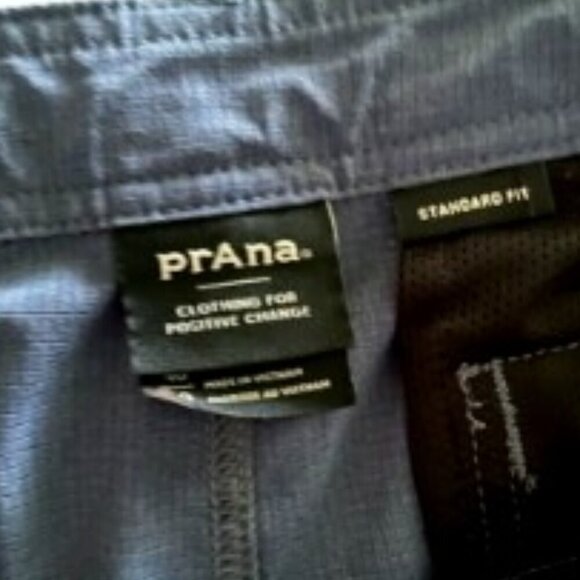 Prana Hybridizer Short in Thunder Cloud 40 - Picture 2 of 4